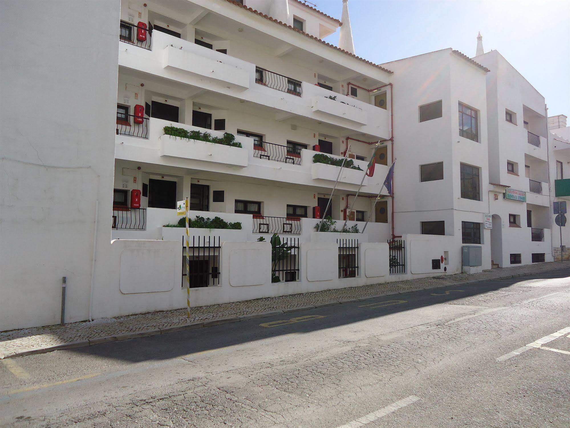 Apartamentos Rainha D. Leonor - Al Албуфейра Екстериор снимка